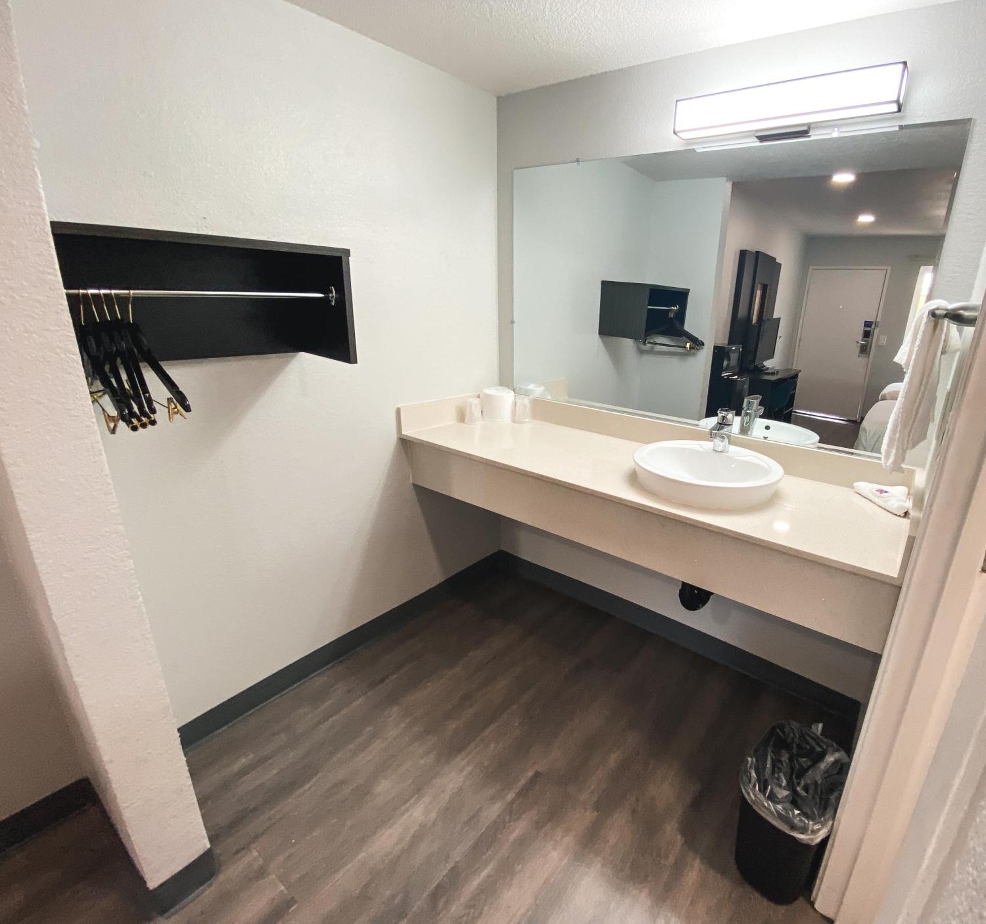 Motel 6-Sacramento, Ca - North מראה חיצוני תמונה