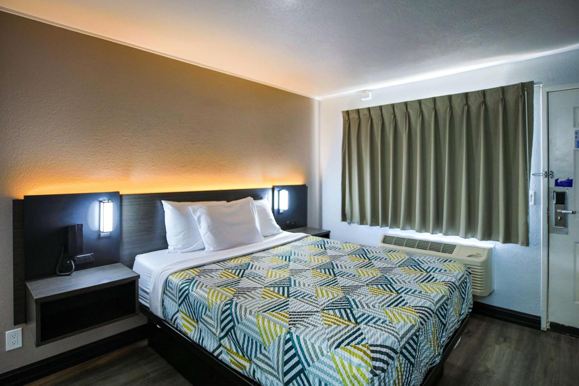 Motel 6-Sacramento, Ca - North מראה חיצוני תמונה
