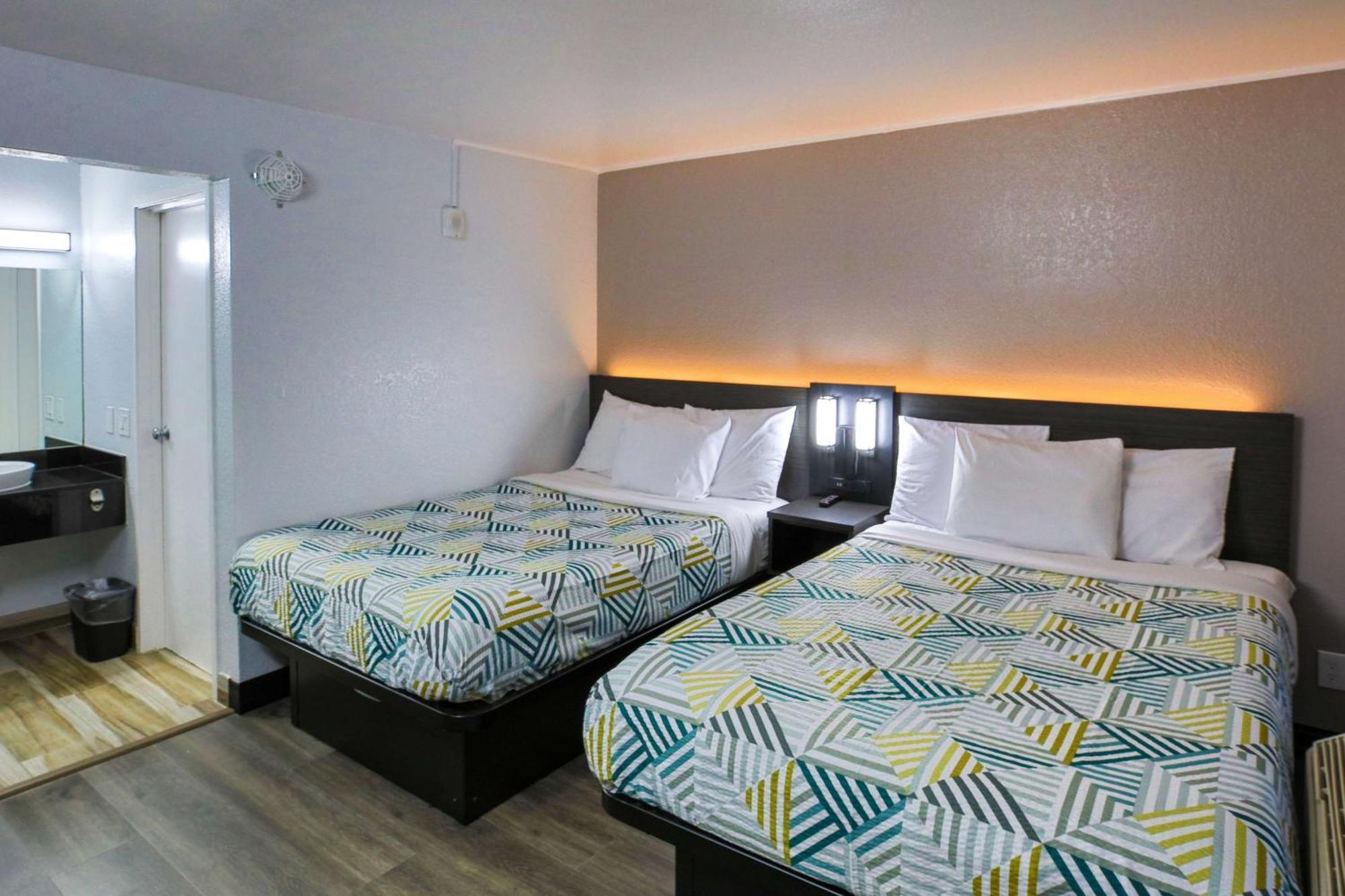 Motel 6-Sacramento, Ca - North מראה חיצוני תמונה
