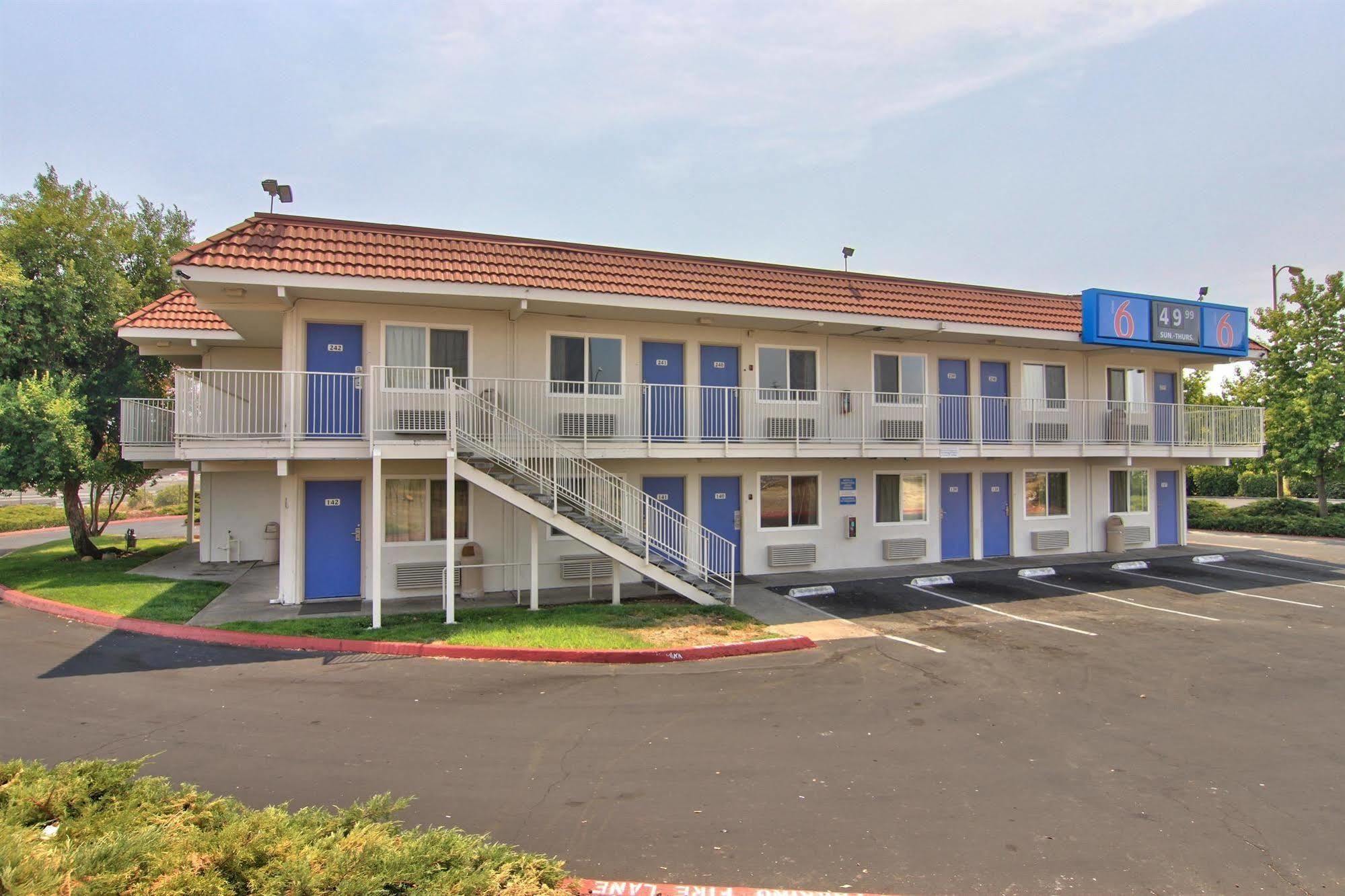 Motel 6-Sacramento, Ca - North מראה חיצוני תמונה